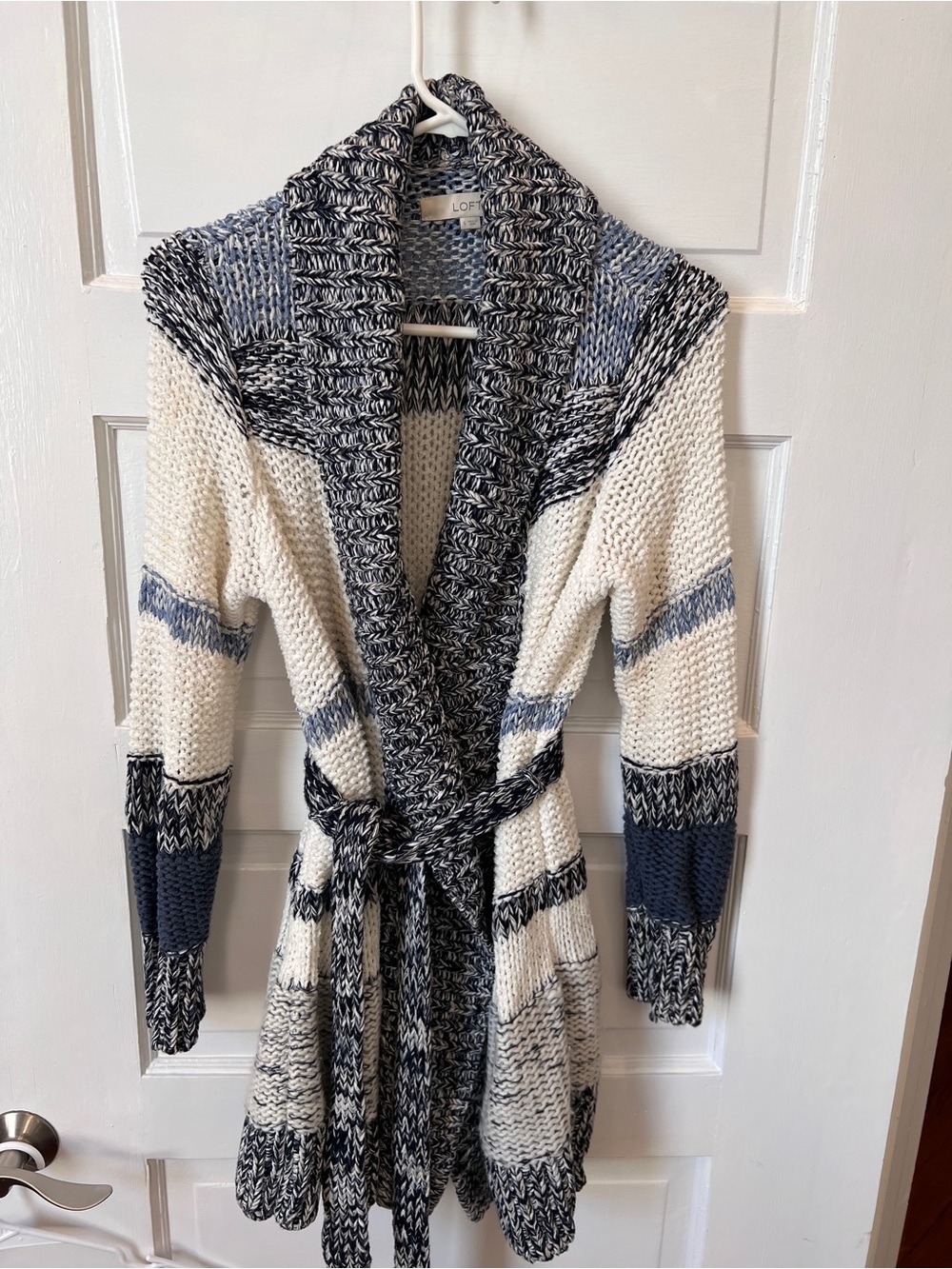 NWOT LOFT Cream, Navy & Gray Marled Belted Cardigan